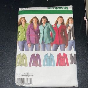 Simplicity Womens. Jacket and vest pattern Sz 16,18,20,22,24